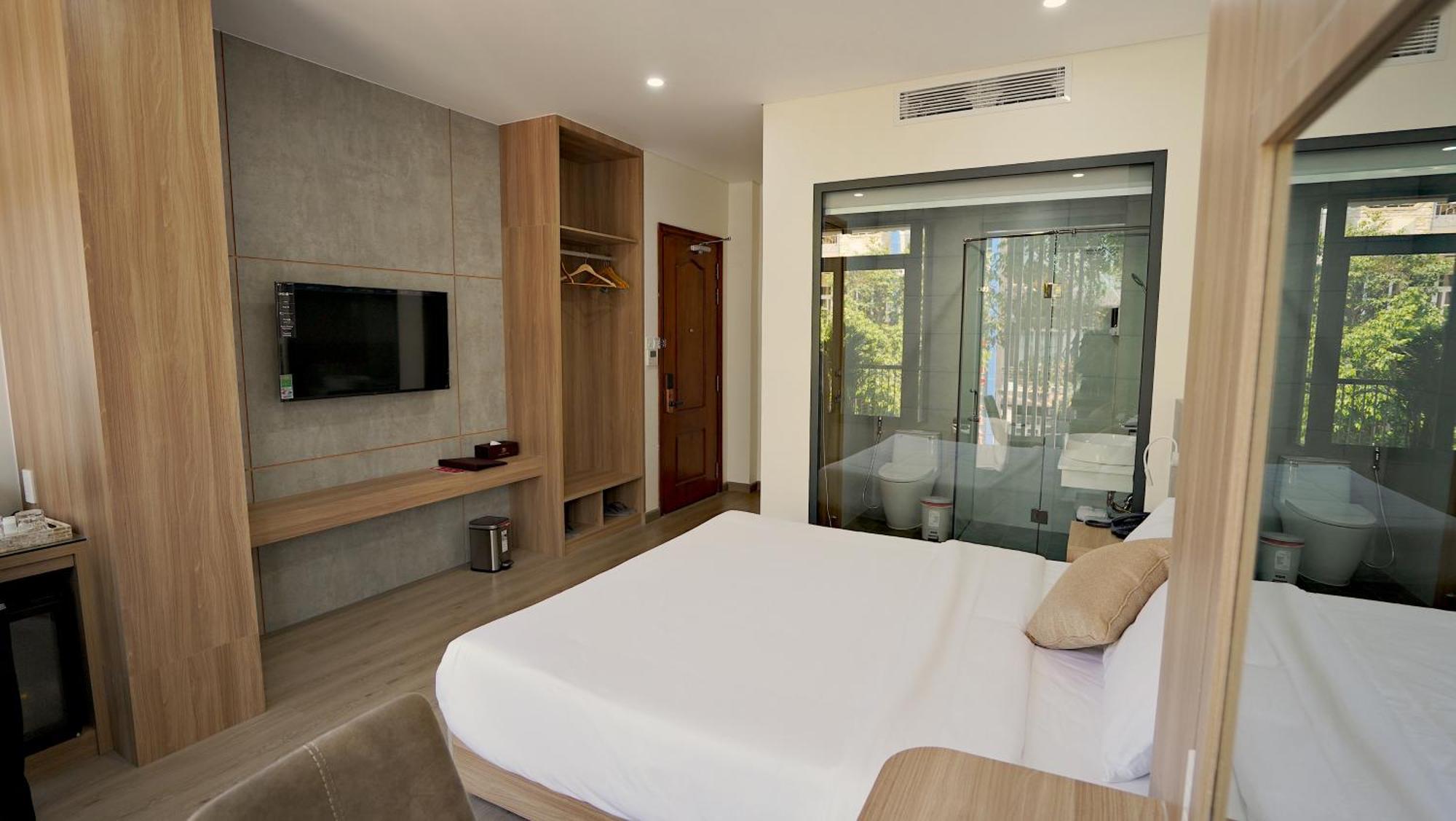 Thanh Thuy Hotel Буонметхуот Екстер'єр фото