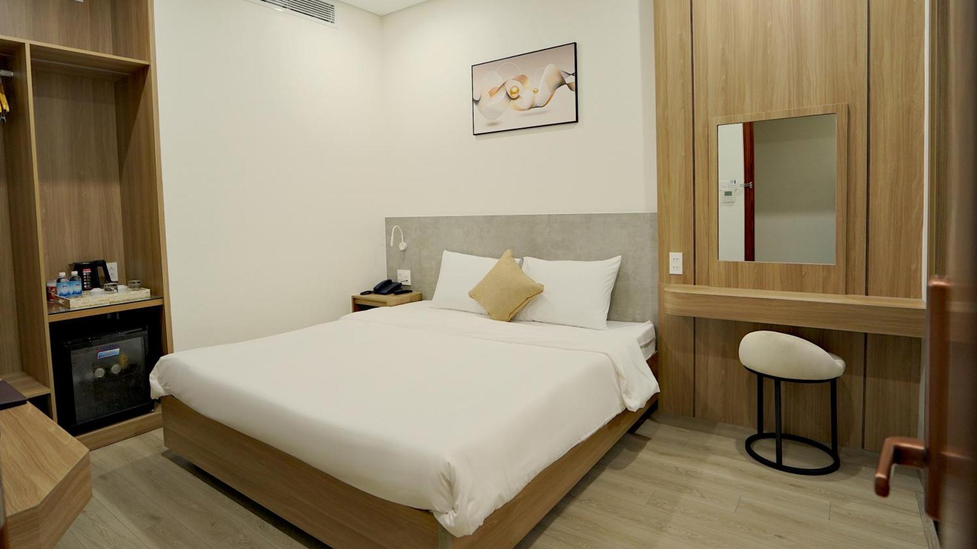 Thanh Thuy Hotel Буонметхуот Екстер'єр фото